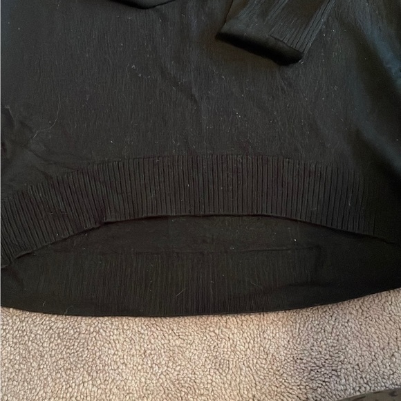 Gap Maternity Sweater - Picture 4 of 4